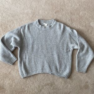 H & M cropped sweater
